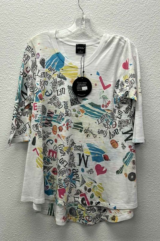 Photo 1 of NWT WOMEN'S SIZE SMALL WEARABLE ART TOP $79.95