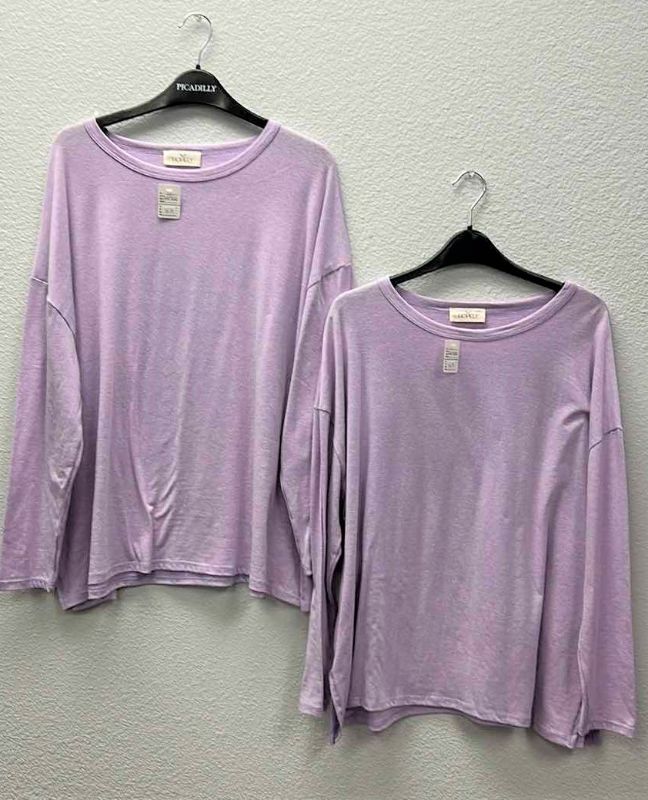 Photo 1 of 2 NWT WOMEN'S ONE SIZE - LAVENDER LONG SLEEVE TOPS $34.95