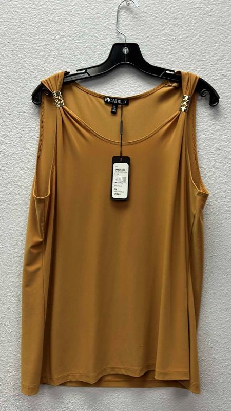 Photo 1 of NWT WOMEN'S SIZE XL - sleeveless Amber blouse  $45.95