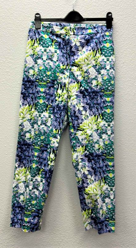 Photo 1 of NWT WOMEN'S SIZE 14 FOCUS 2000 FLORAL PRINT PANTS