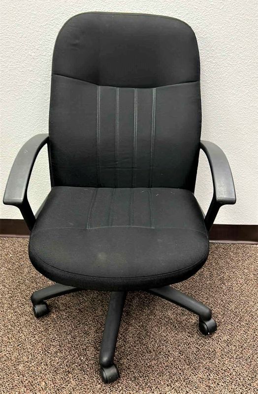 Photo 1 of BLACK EXECUTIVE CHAIR