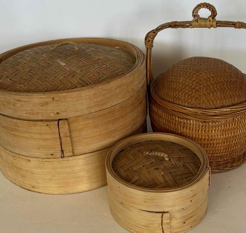 Photo 1 of 3 - CHINESE WICKER VEGTABLE STEAMING BASKETS.  LARGEST 10 1/2” x 7”