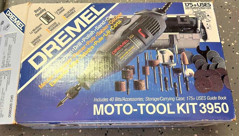 Photo 1 of DREMEL MOTO TOOL KIT 3950