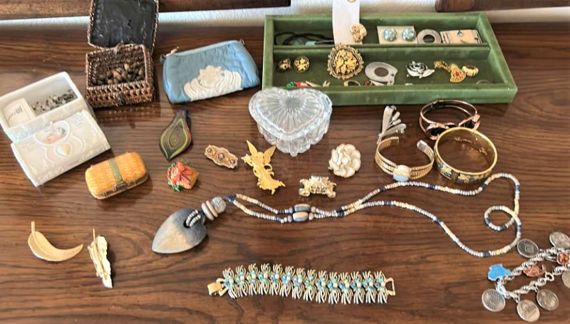 Photo 1 of COSTUME JEWELRY ASSORTMENT AND TRINKET BOXES