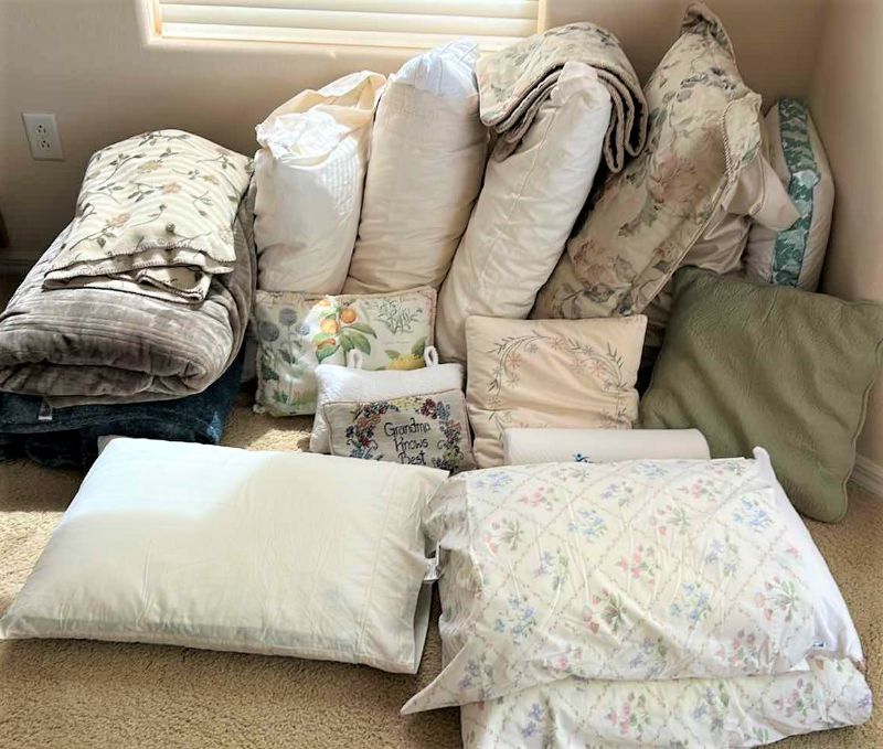 Photo 1 of Bedding Assortment - pillows & blankets