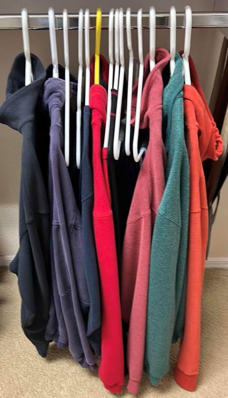 Photo 1 of Men’s clothing assortment, mostly size large