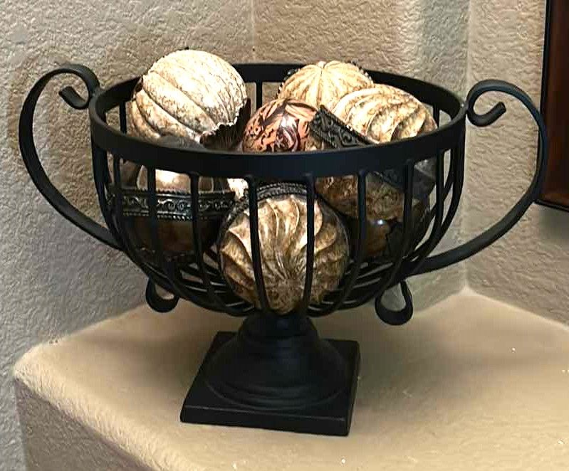 Photo 1 of METAL BASKET WITH DECORATIVE ORBS 17” x 11”