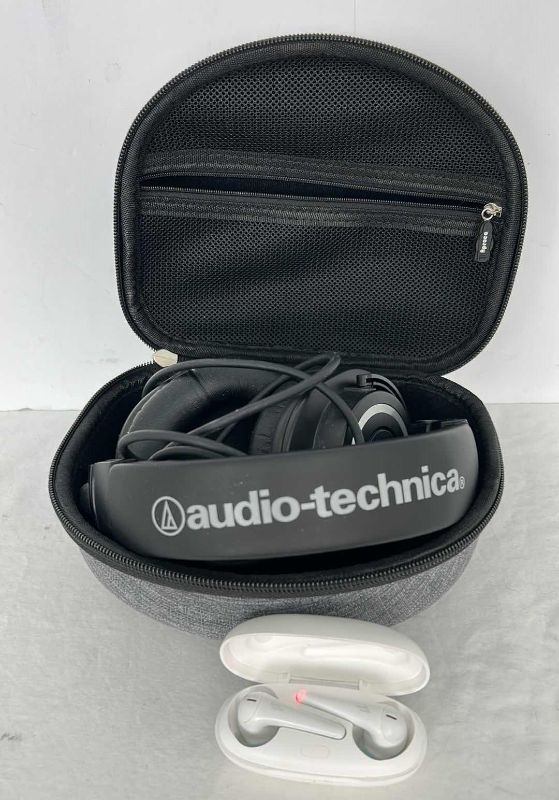 Photo 1 of AUDIO-TECHNICA WIRELESS HEADPHONES AND EAR BUDS (audio technica ATH M50X $200)