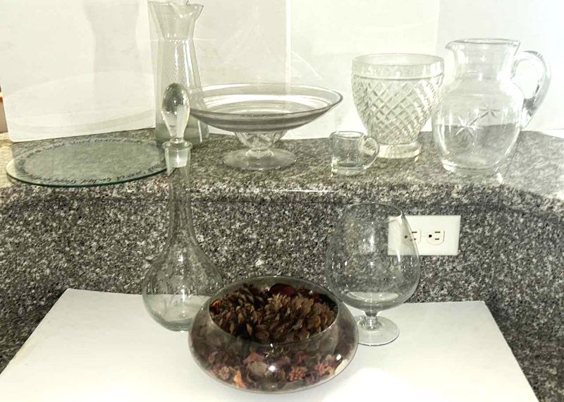 Photo 9 of CRYSTAL AND GLASS ASSORTMENT
