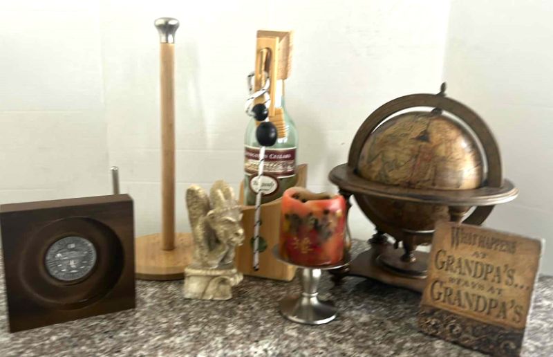 Photo 1 of MISC HOME DECOR  ASSORTMENT