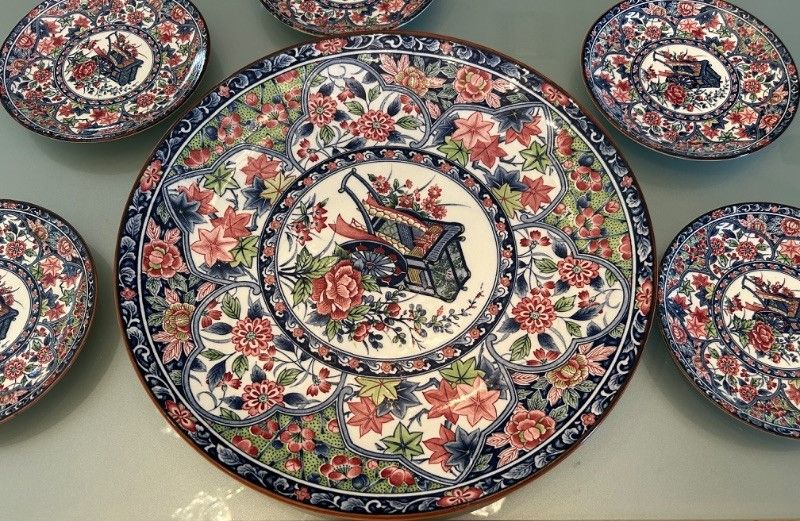 Photo 1 of 6 PIECE AUTHENTIC JAPANESE PLATES