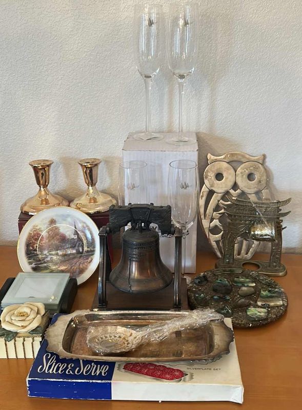 Photo 1 of HOME DECOR ASSORTMENT