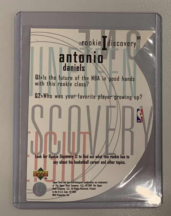 Photo 1 of 1998 UPPER DECK ANTONIO DANIELS ROOKIE BASKETBALL CARD
