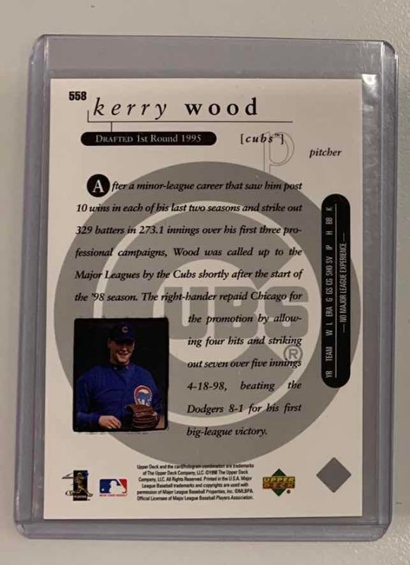 Photo 1 of 1998 UPPER DECK KERRY WOOD ROOKIE 558 BASEBALL CARD
