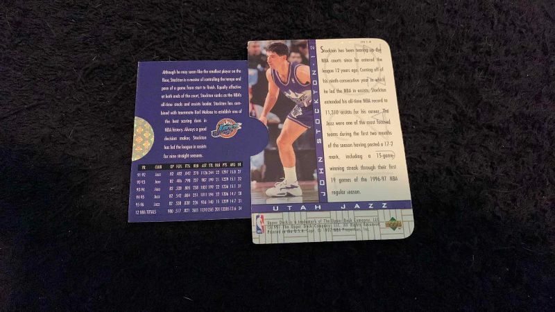 Photo 1 of 1997 NBA JOHN STOCKTON PULL OUT BASKETBALL CARD