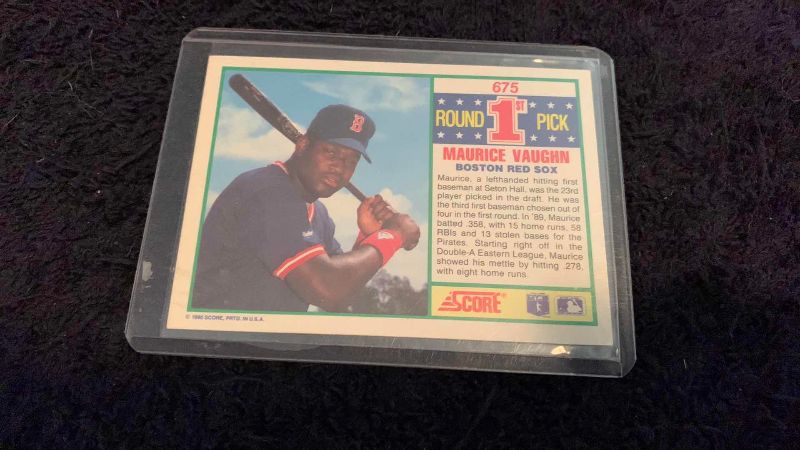 Photo 1 of 1990 SCORE MO VAUGHN ROOKIE CARD # 675 MLB BASEBALL