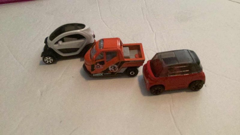 Photo 1 of 7-HOT WHEELS AND MATCHBOX MINI COOPERS AND OTHERS