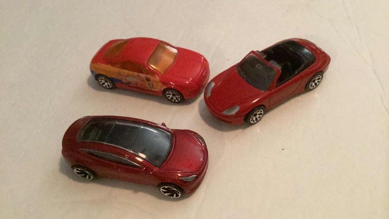 Photo 1 of 6-HOT WHEELS AND MATCHBOX LUXURY CARS