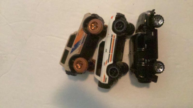 Photo 1 of 6-HOT WHEELS AND MATCHBOX TRUCKS