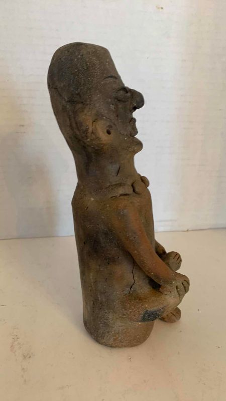 Photo 1 of PRE-COLUMBIAN STYLE MALE FIGURE SITTING STATUE 9”