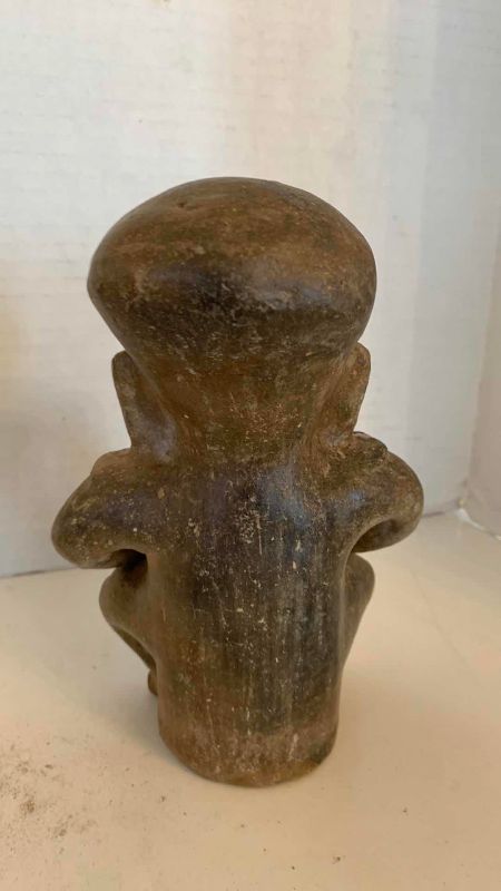 Photo 1 of PRE-COLUMBIAN STYLE MALE SITTING ON STOOL STATUE 8”