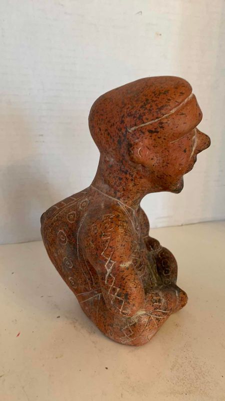 Photo 1 of PRE-COLUMBIAN STYLE MALE SMILING STATUE 8”