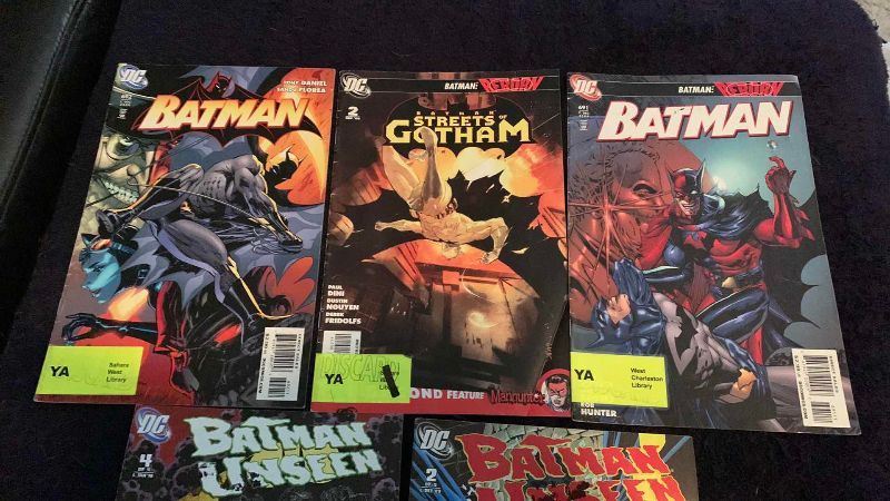 Photo 1 of 5-DC BATMAN COMICS