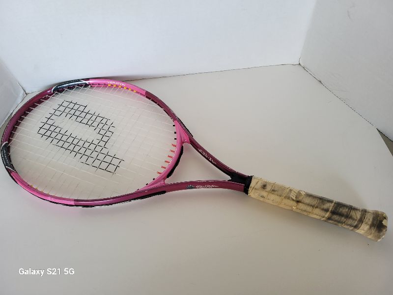 Photo 1 of PRINCE WIMBLEDON SHARAPOVA TENNIS RACQUET