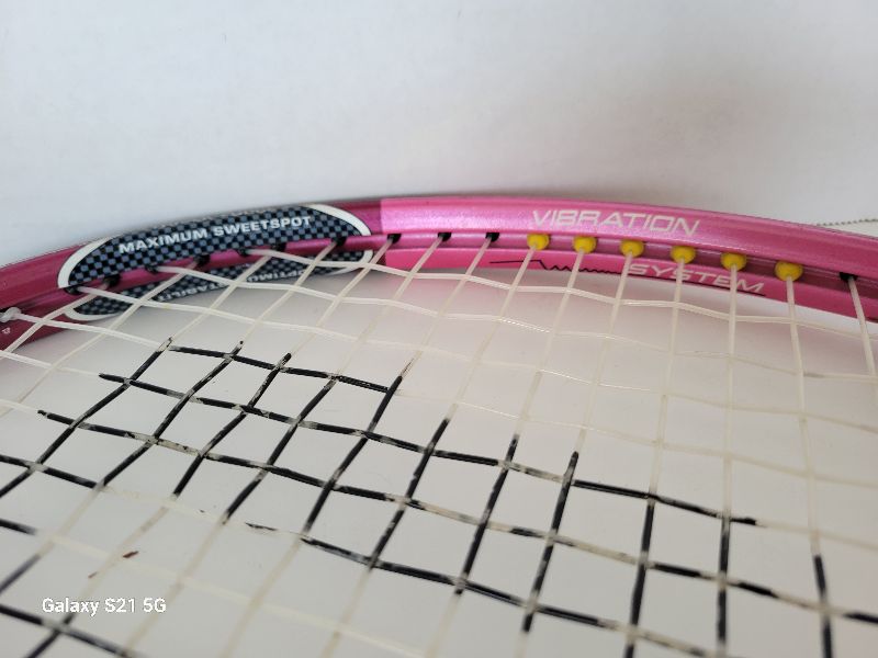 Photo 2 of PRINCE WIMBLEDON SHARAPOVA TENNIS RACQUET