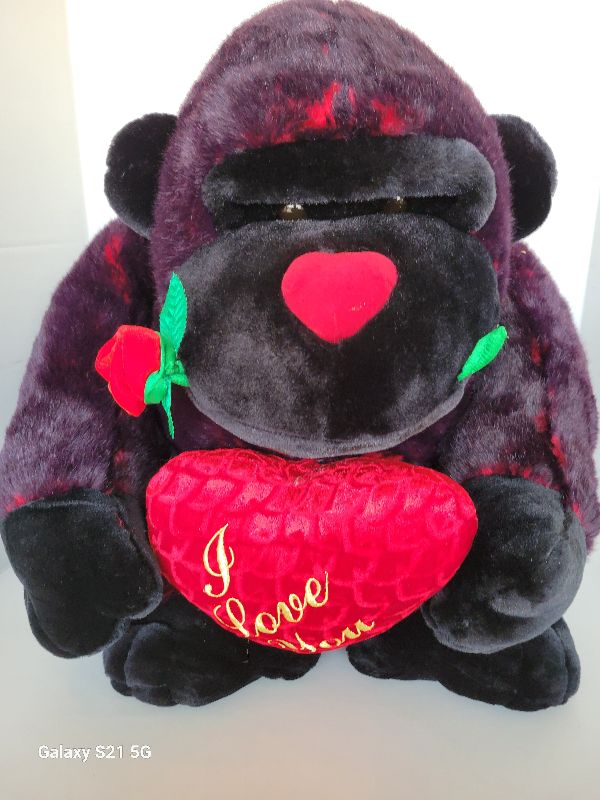 Photo 1 of LARGE VALENTINES GORILLA