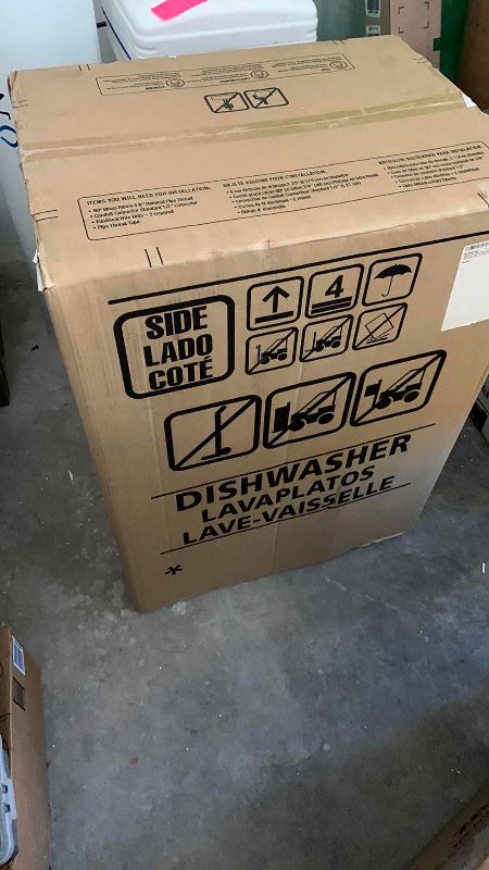 Photo 4 of FRIGIDAIRE 18” ADA COMPACT FRONT CONTROL DISHWASHER IN WHITE WITH DUAL SPRAY ARMS FACTORY SEALED