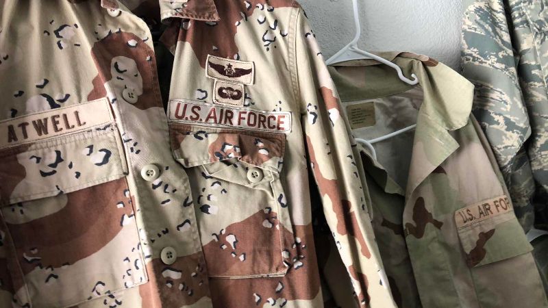 Photo 1 of 5 UNITED STATES AIR FORCE BATTLE DRESS UNIFORMS SIZE M-XL