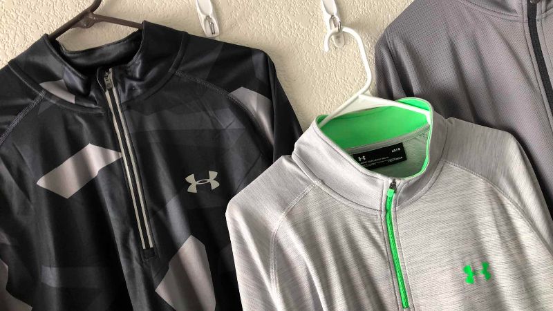 Photo 1 of 4 UNDER ARMOUR ATHLETIC TOPS SIZE L