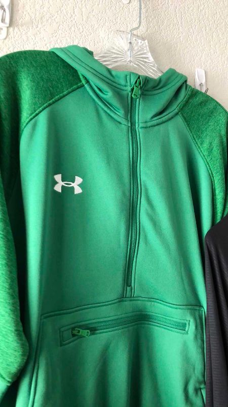 Photo 1 of 3 UNDER ARMOUR SHIRTS SIZE LARGE