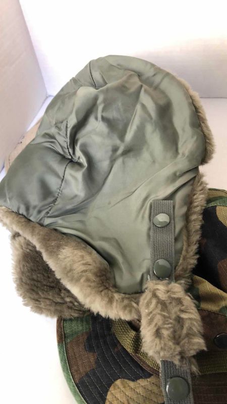 Photo 1 of 4 UNITED STATES MILITARY COLD AND HOT WEATHER HATS