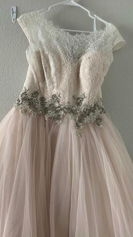 Photo 1 of ALLURE BRIDALS WEDDING DRESS SIZE 16