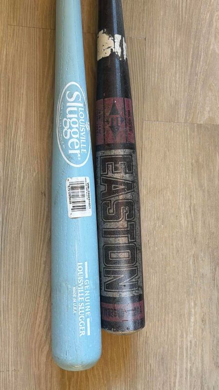 Photo 1 of 2-BASEBALL BATS LOUISVILLE SLUGGER AND EASTON