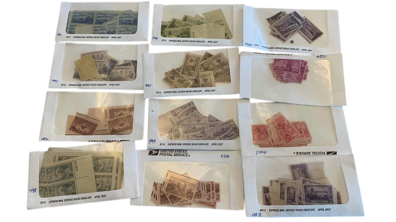 Photo 1 of VINTAGE UNITED STATES 3 CENT STAMPS