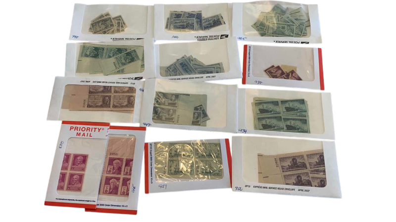 Photo 1 of VINTAGE UNITED STATES 3 CENT STAMPS