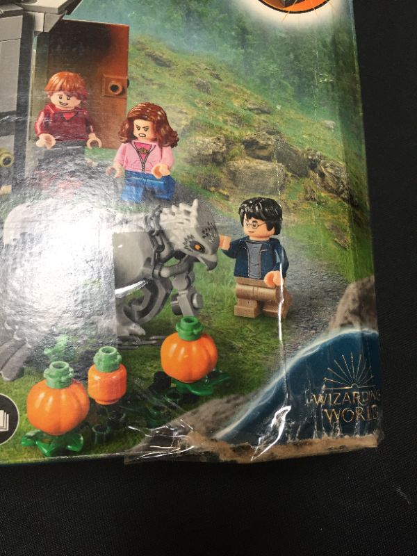 Photo 6 of LEGO Harry Potter Hagrid's Hut: Buckbeak's Rescue 75947 Toy Hut Building Set from The Prisoner of Azkaban Features Buckbeak The Hippogriff Figure (496 Pieces) ---- DAMAGE TO BOX SEE PHOTOS
