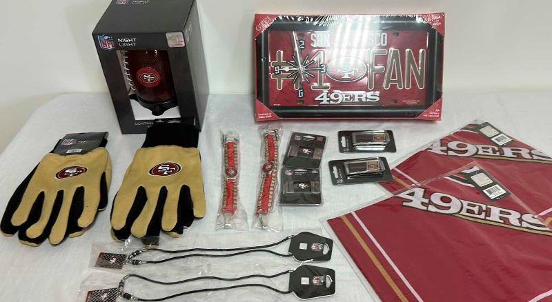 Photo 1 of NFL FAN GEAR 49'ERS