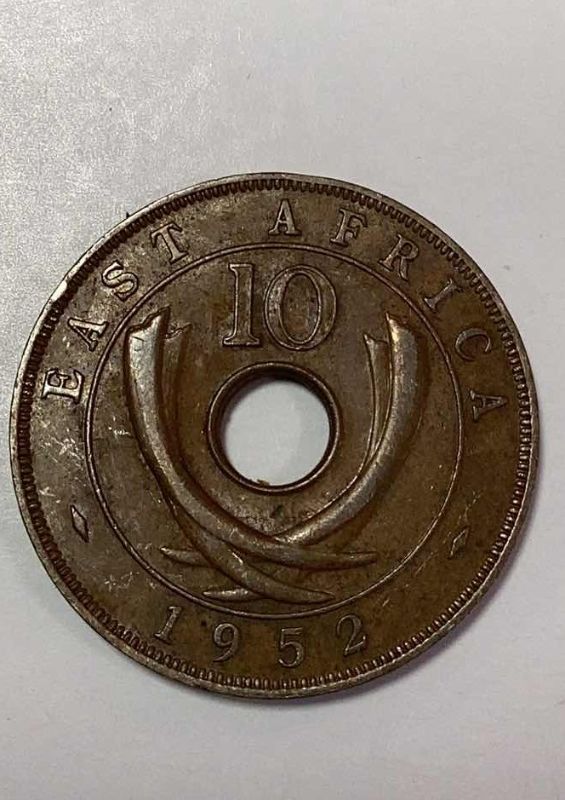 Photo 1 of 1952 EAST AFRICA 10 CENTS COIN
