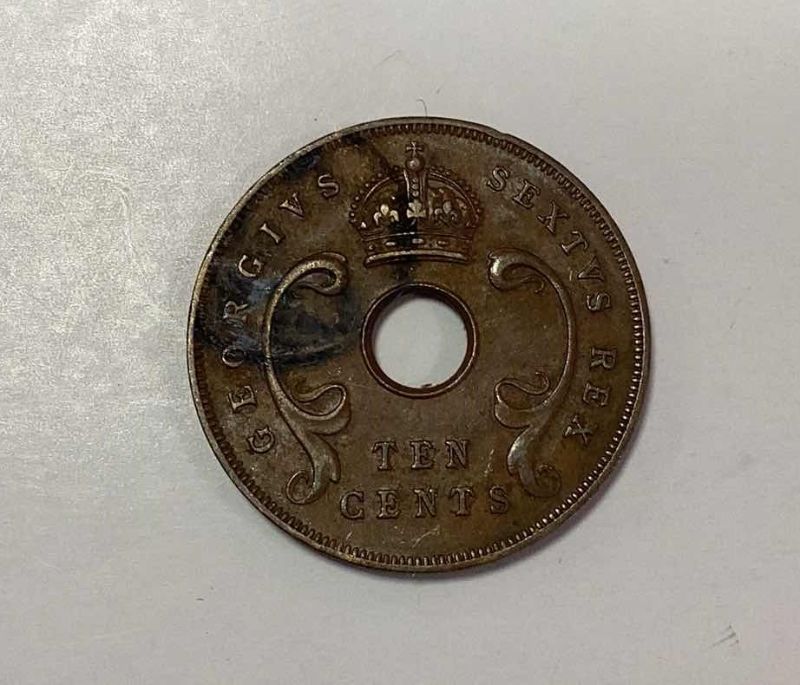 Photo 2 of 1952 EAST AFRICA 10 CENTS COIN