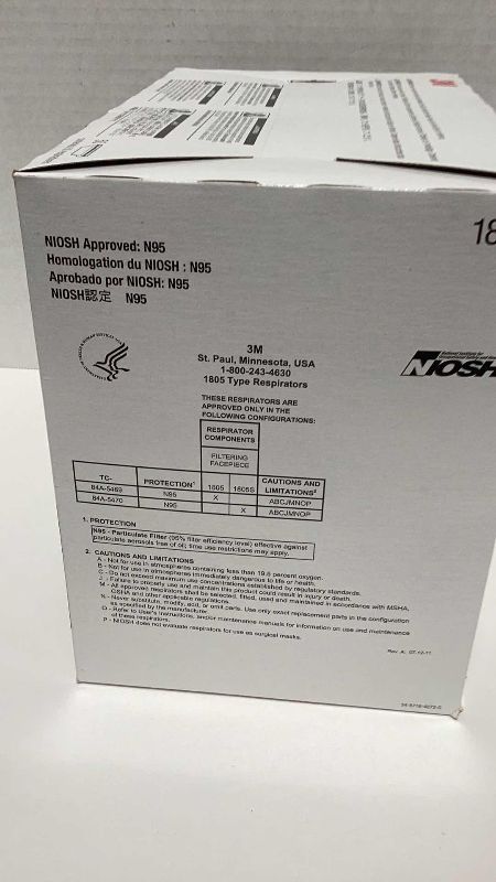 Photo 1 of 3M VFLEX N 95 PARTICULATE RESPIRATOR SURGICAL MASK BOX OF 50 1805