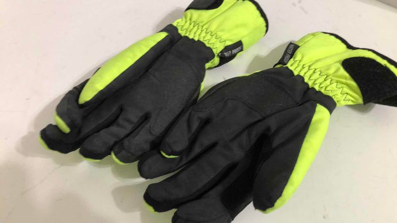 Photo 1 of BILT MOTORCYCLE GLOVES SIZE M