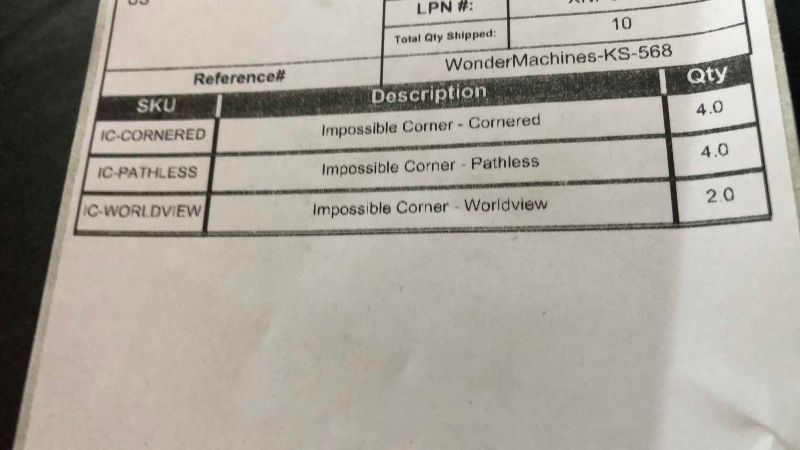 Photo 1 of CASE OF IMPOSSIBLE CORNERS OPTICAL I9LLUSION ARTWORK