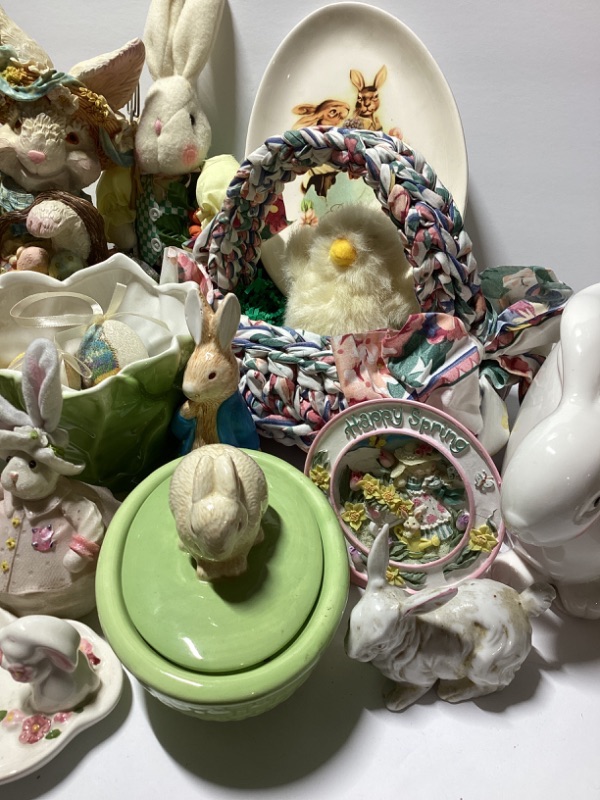 Photo 3 of BUNNIES A HOPPIN! ASSORTED CERAMIC PLANTERS, COVERED DISH, FIGURINES & MORE