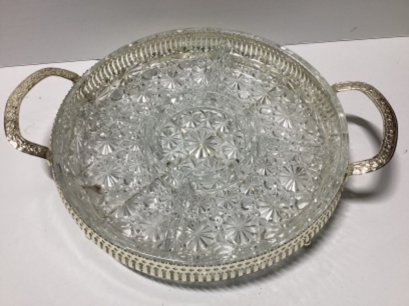 Photo 2 of VINTAGE STARBURST PATTERN GLASS SERVER IN SILVER TONE HOLDER & MORE