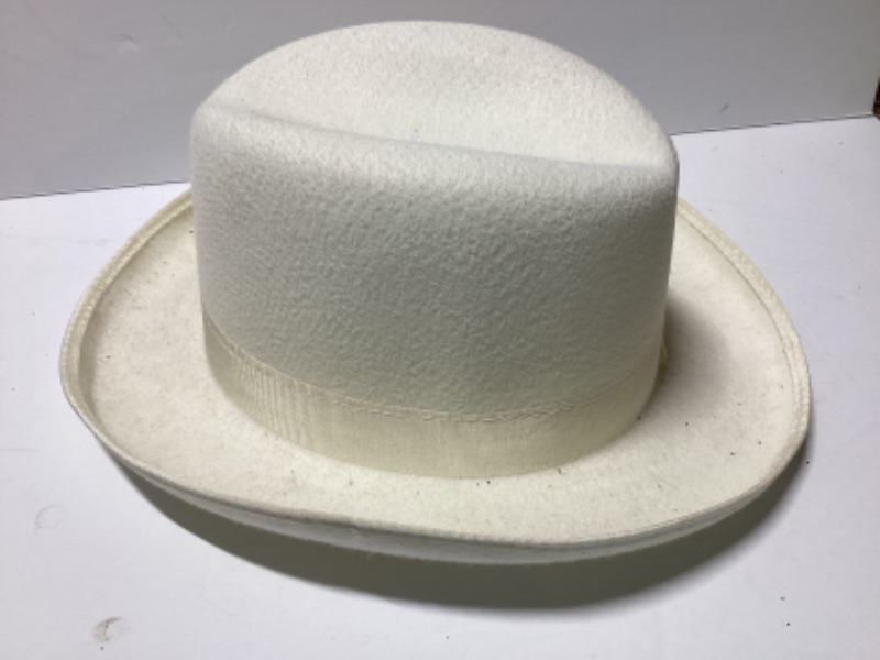 Photo 3 of NOS RED & CREAM FELT FEDORA HATS MADE IN USA 