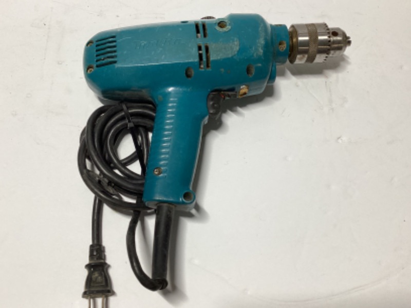 Photo 1 of MIKITA 1/2 INCH -2 SPEED HAMMER DRILL